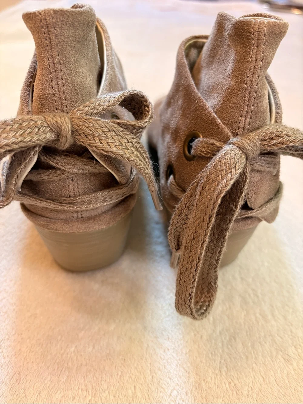 Fly London Yema Peep Toe Taupe Suede Open-Toe Wedge Booties Sz 39 — NWOT